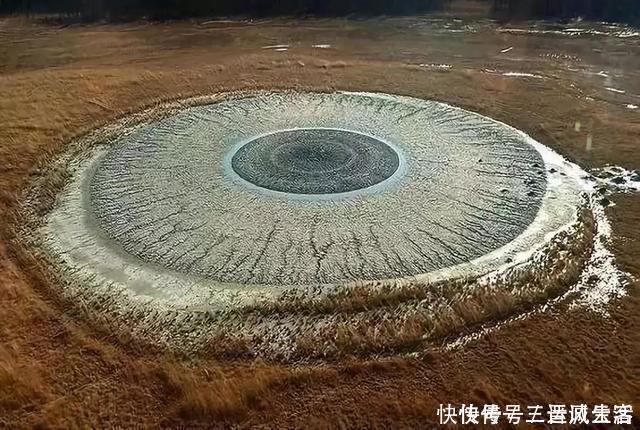 美国宇航员惊恐发现,地球上出现一只“巨眼”,正死死盯着太空