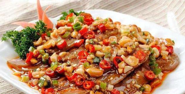 牛腩|几款菜我自己都就可以光盘,配上一碗米饭,拿肉都不换