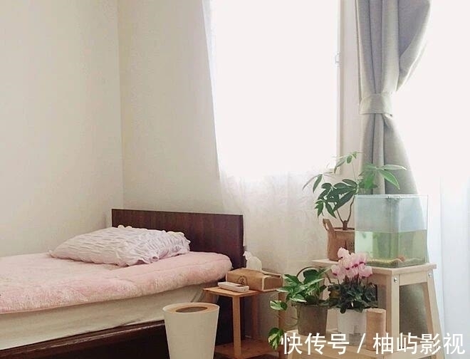 一居室|日本女生晒27㎡的一居室:一人居住,拒绝一地鸡毛的生活