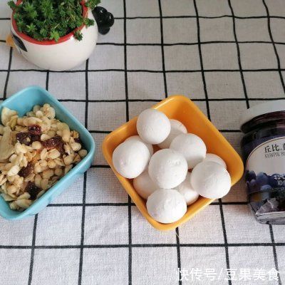  #元宵节美食大赏棒棒汤圆
