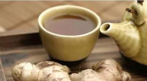 红糖水|专家忠告:生姜配“1物”,连喝3天补满肾气,口臭便秘“全失踪”
