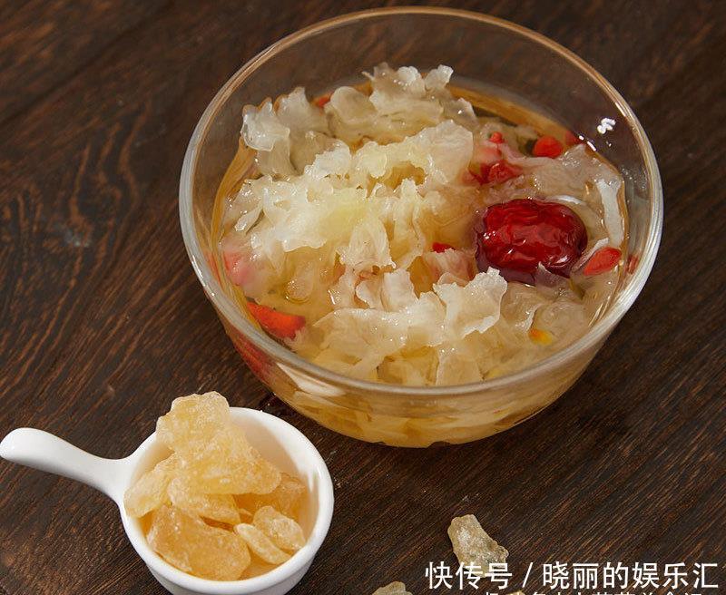 超市|买冰糖时,选白冰糖还是黄冰糖?超市员工:这种“假冰糖”可别买