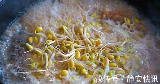 鱼汤一定要煮成牛奶白吗？私人诊所告诉你，尽量这样煮，汤最好喝