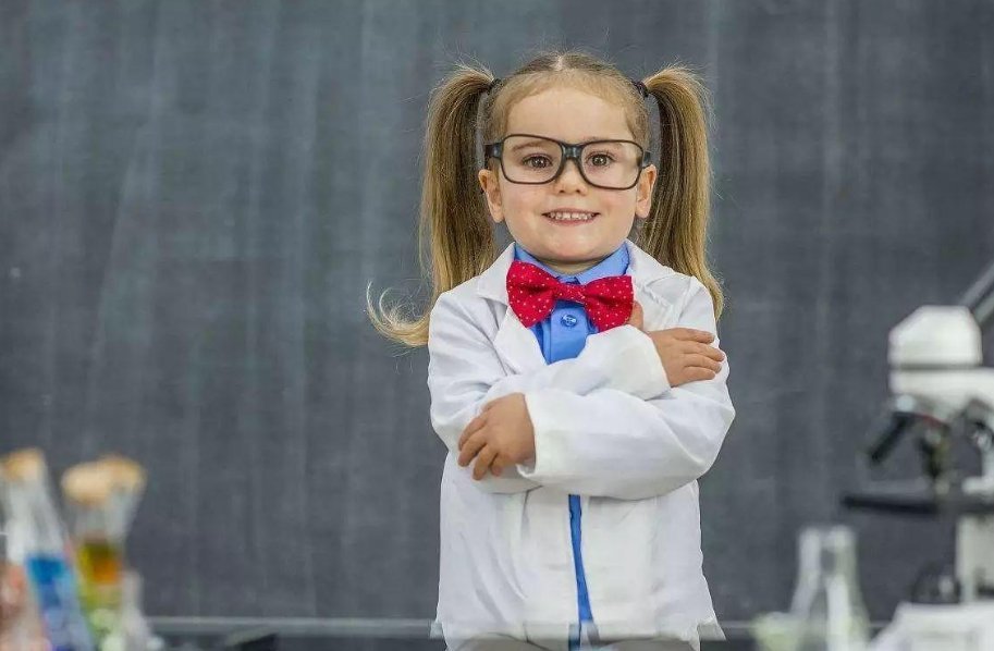 孩子|孩子出现这5种表现,家长等着享福吧,说明孩子的智商高