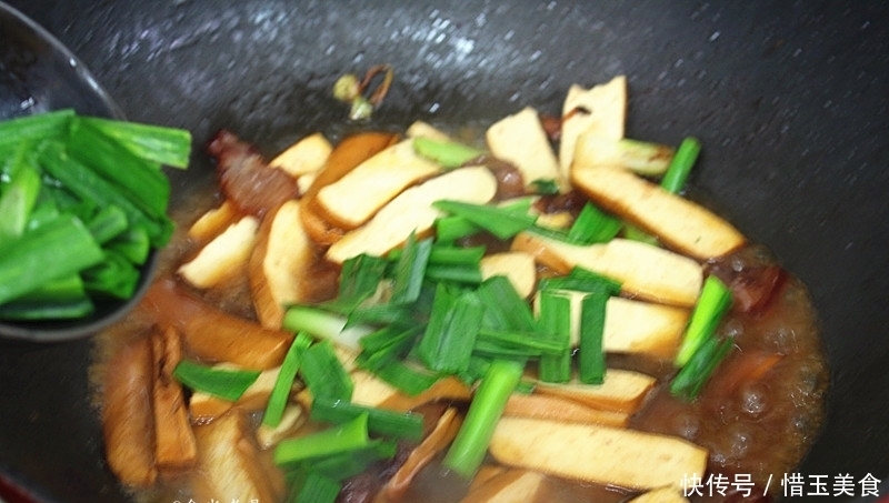 香干好吃的做法不是炒辣椒，试试此方法，简单快手，吃过都说好