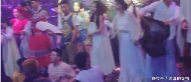 汉服袍子的迷惑行为,基本人人都做过,来看看你中了几个