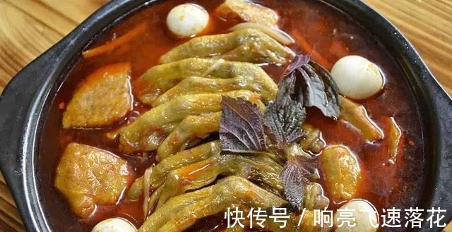 高汤|一边嗦螺一边啃鸭脚，这道够味的下酒菜，你吃过吗！