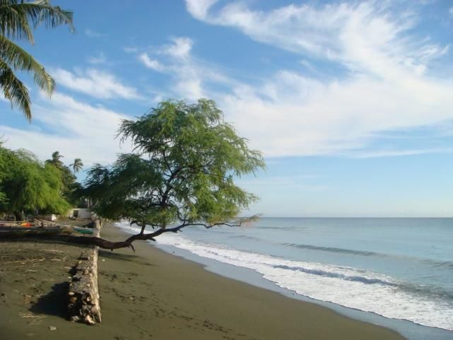 东南亚神秘的东帝汶，有着迷人的海岛风光，知道的游客却很少