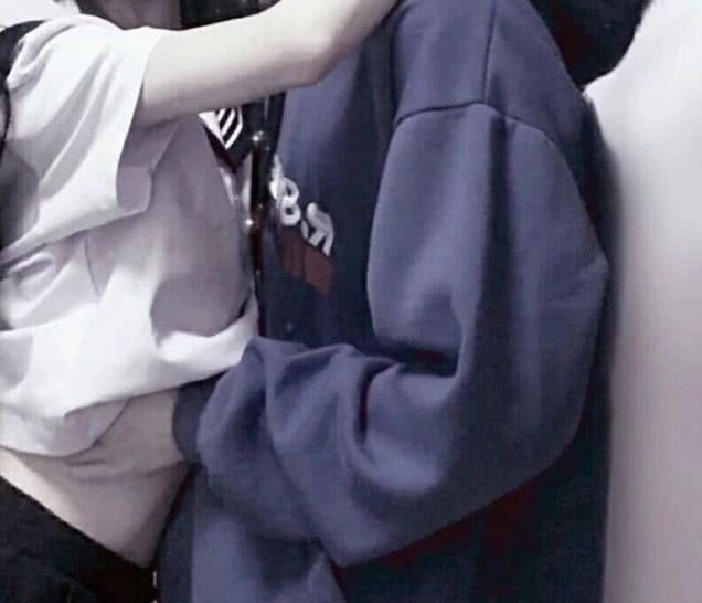 循环|理科生听到就头疼的歌曲,看到歌名立马换,狠人都没法单曲循环