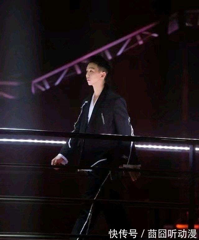 快乐男声|披荆斩棘的哥哥能够拯救捧红他么？被网友评为没有火的潜质！