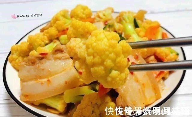 花菜|“它”是碱性食物,女人常吃增强体质,少掉发,抹平赘肉小肚子