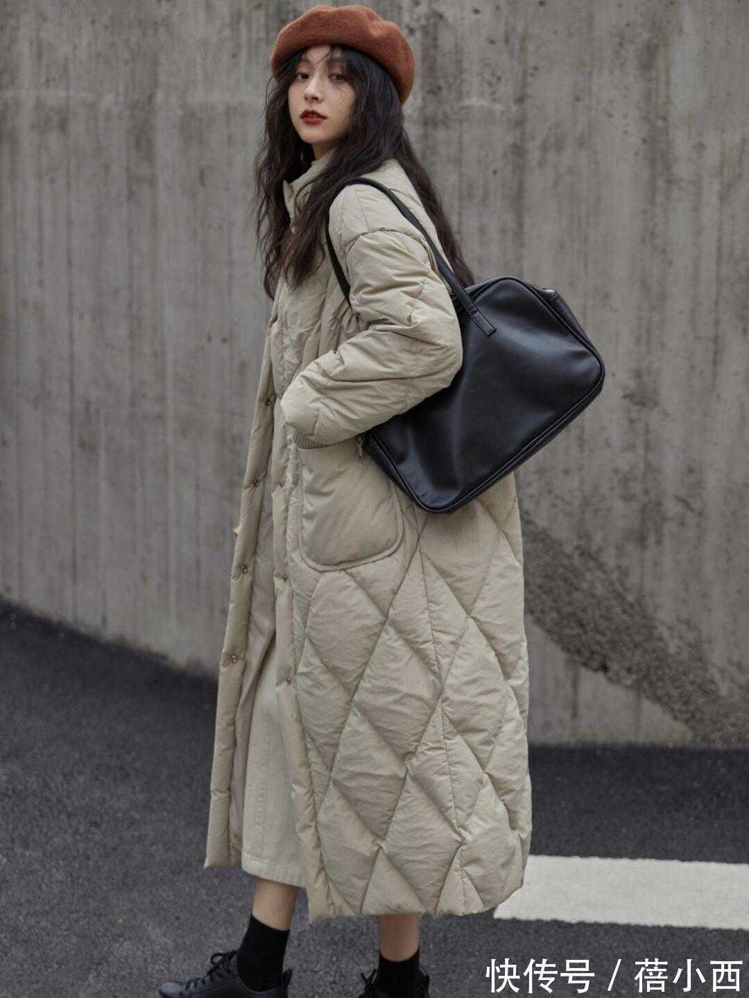 博主|时髦精今冬穿的外套不再是棉服,而是羽绒服,保暖、高级又有气质
