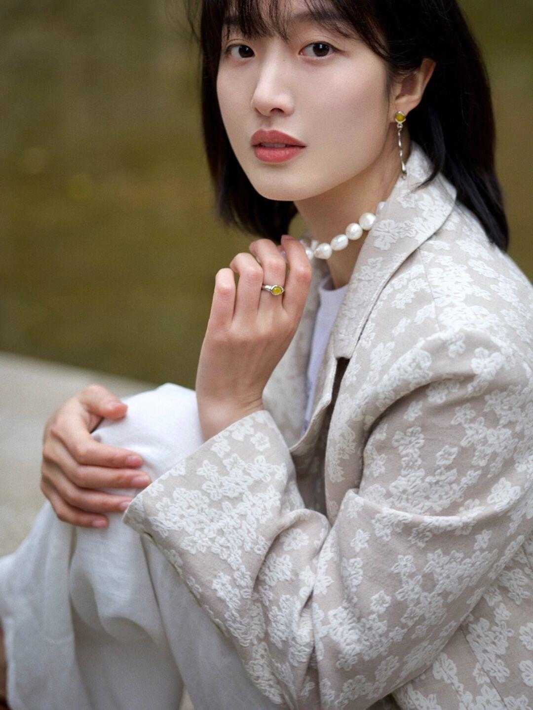 碎花 又到了穿碎花裙的季节,这几款时髦百搭又减龄,洋气精致不出错