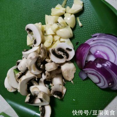 下班还点啥外卖，这道芥末奶酪蒜香鸡排快到飞起