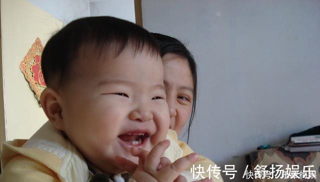 消化不良|宝宝多大能吃“大人饭”医生这个年龄前别乱喂,影响脾胃健康