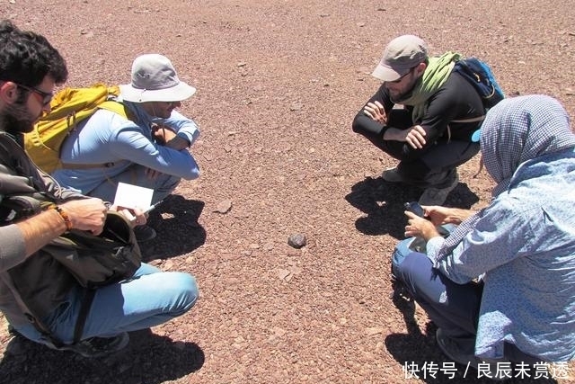 多鲁德 阿塔卡马沙漠，过去200万年中，每平方千米遭受444次陨石撞击