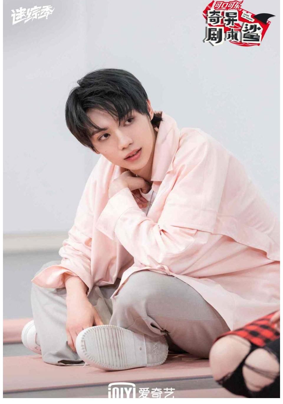 鲨鱼车队|爱奇艺《奇异剧本鲨》开启欢乐校园行 鲨鱼车队脑洞大开反转不断