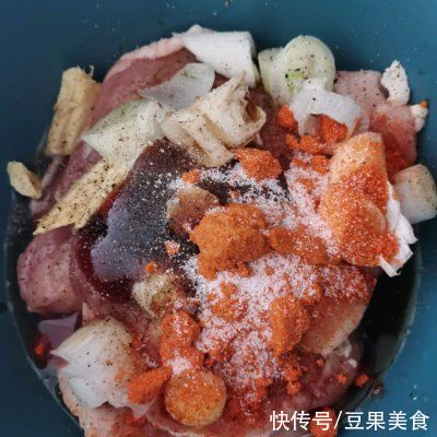 海苔卷|这道紫米鸡腿海苔卷，一上桌就被哄抢一空