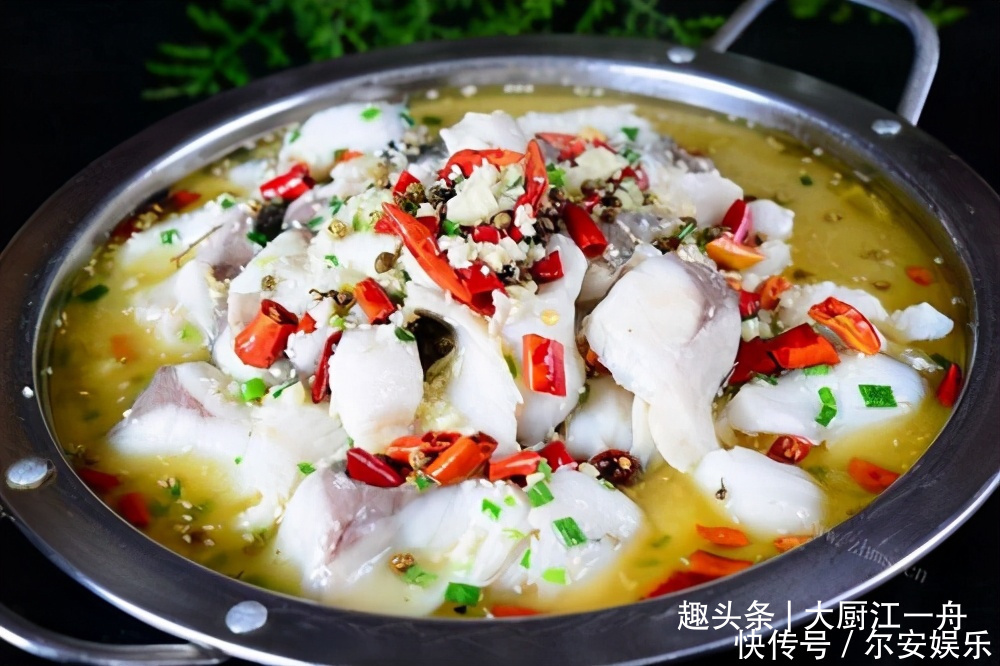 超市卖的火锅丸子是用什么做的到底能不能吃看完后,涨知识了