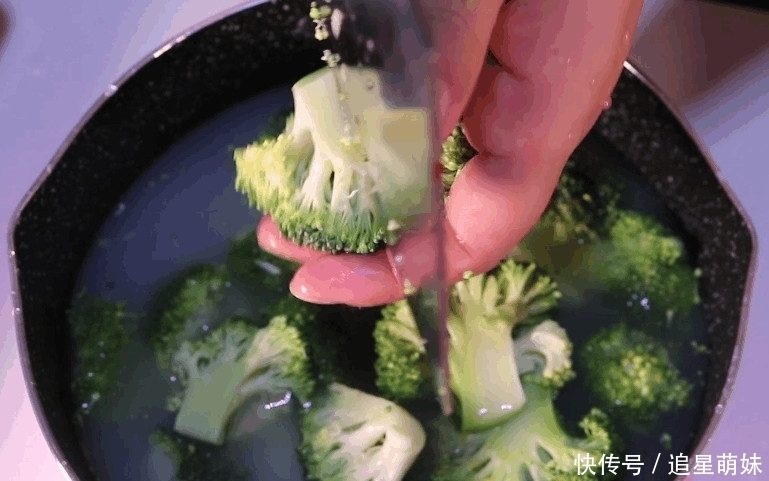 西兰花|吃西兰花之前这个步骤没做对,吃了也白吃,很多人都做错了!
