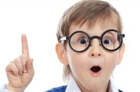 近视|家长不妨看看,这四件事会让孩子视力下降,可能你每天都在做