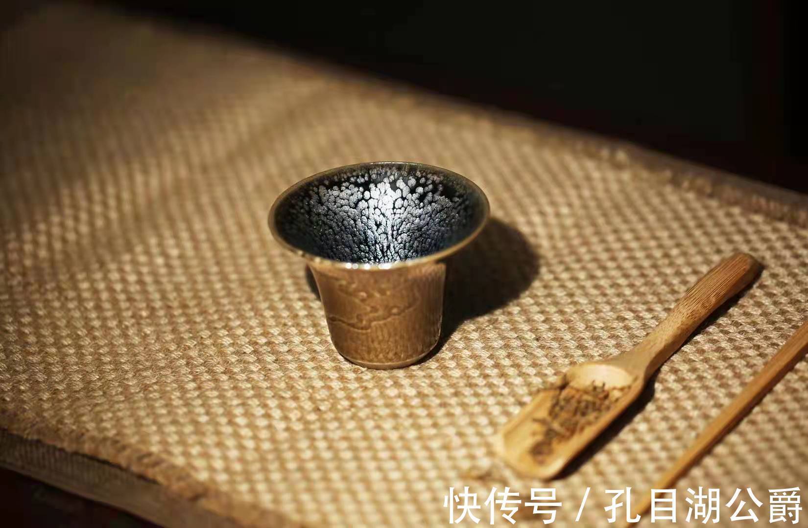 茶虫@茶虫侃茶——“主人杯”的文艺情怀