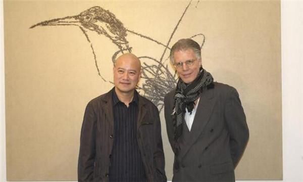 画家|他画一只鸟卖了82万,网友质疑:不如小学生,专家:往鸟眼睛里看