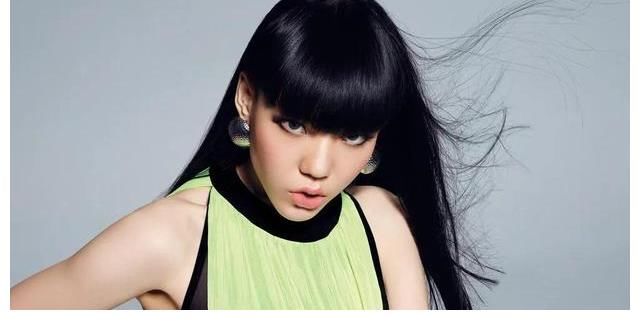 因《中國好聲音》紅極一時的吳莫愁為何消失了，現在過得怎么樣？