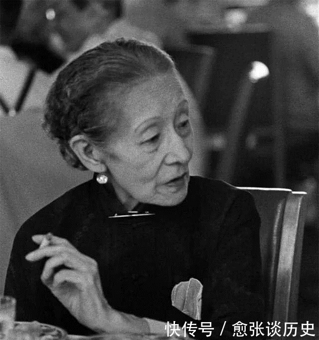 世家|她出身贵族世家，慈禧身边最美的女官，晚年家境没落，气质却依旧