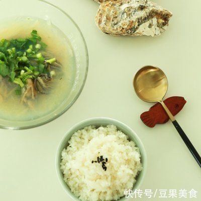 饭店大厨说漏嘴的秘密，萝卜生蚝汤这样做才好吃