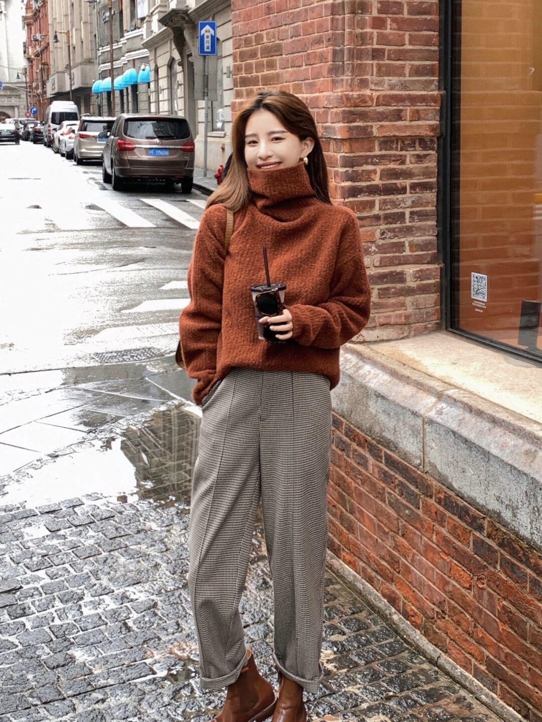 百搭 这些才是“毛衣”的高级穿法,柔软舒适又百搭,轻松穿出气质美