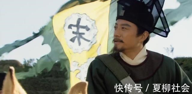 混江龙|宋江一上任就调换了这位好汉的职位,这个举动,大有深意哦