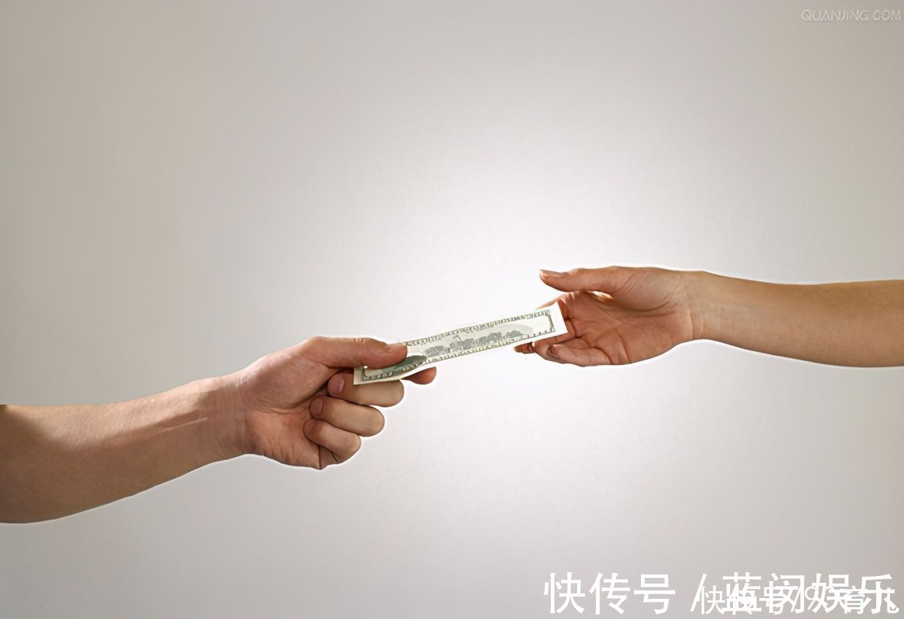 自卑|父母这种“节俭”，真让人难以苟同，孩子想不变的“穷酸”都很难