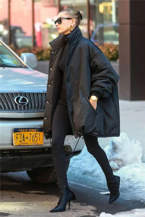 今冬最流行的“瘦瘦裤”，不管搭配羽绒服还是大衣，都保暖又瘦腿