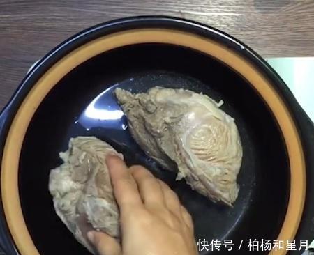 秘方|炖牛肉秘方腌制牛肉时,好的方法是焯水,否则牛肉不会腐烂
