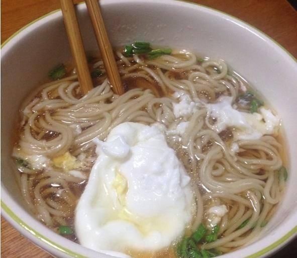 损伤|有孕时,这些东西不适合孕妈吃,不但没营养,可能还对孩子有损伤