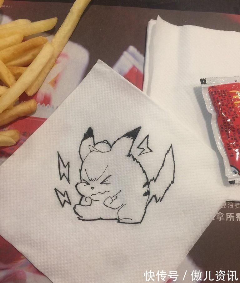 番茄酱!灵魂画师用餐具作画,快餐吃出感情来,皮卡丘贪吃又可爱