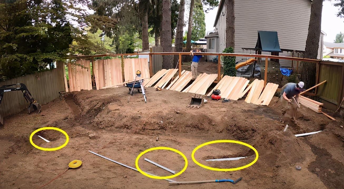 铺设|荒芜的庭院这样改,一半花园一半户外休闲地,10天让它身价翻倍!