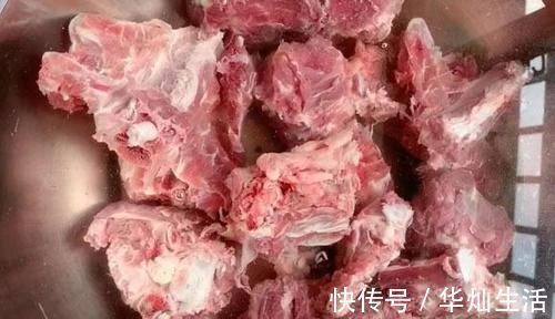 排骨|天冷进补,不吃排骨也要多吃它,加一物熬一熬,汤白肉鲜,真滋补