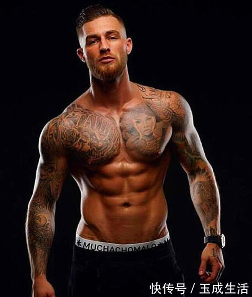 变式|尝试过多种俯卧撑后，还是觉得这4个变式好让你胸肌更宽厚