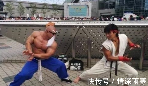 54岁老人疯狂锻炼,炼成真实版的“龟仙人”走红,网友:还真像