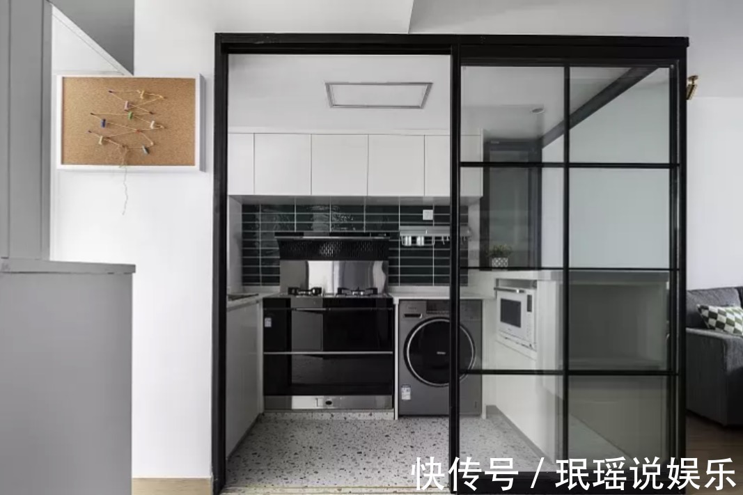 油烟机|厨房别再做“开放式”了，学她这么装！全屋颜值、实用性瞬间提升