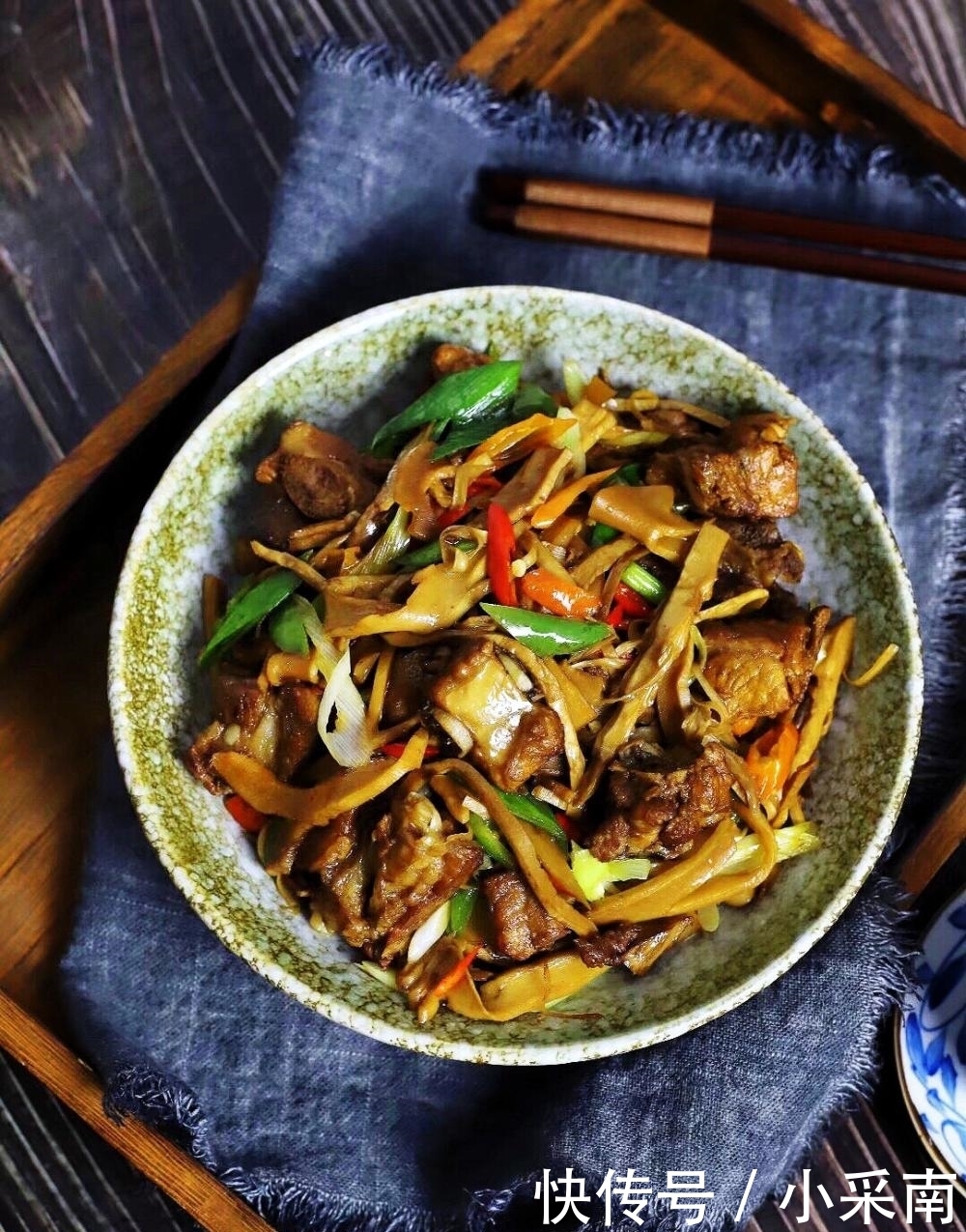 这道菜我家每周做一次, 好吃又刮油, 容易发胖的人要多吃