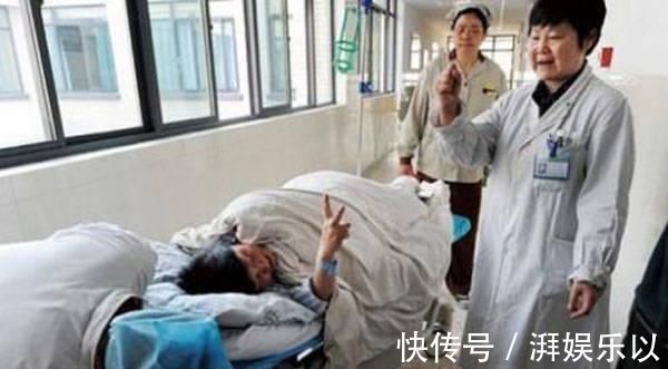 畸形|60岁奶奶不听劝阻,瞒着女儿生二胎,孩子生下来,女儿却沉默了