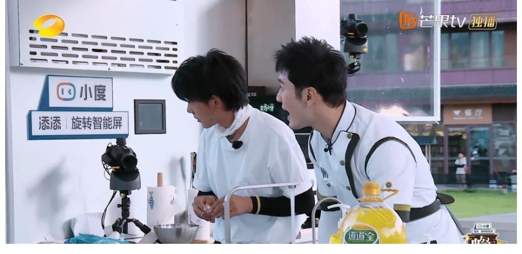 赵丽颖回归，与黄晓明互动综艺感拉满，宁静终究没撑起《中餐厅》