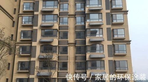 买房|买房选一楼还是顶楼好？一听售楼经理的话，我就懊悔当初没察觉