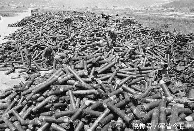 军队|最惨烈一战“铁在烧”，为什么中国军队是“轻步兵之王”？