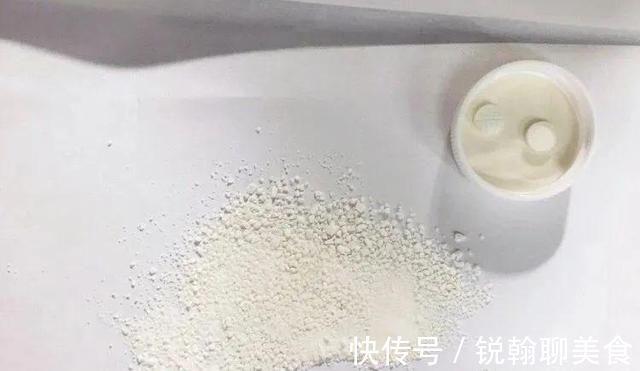 1粒小药片,碾碎丢水里,花像吃了兴奋剂疯长