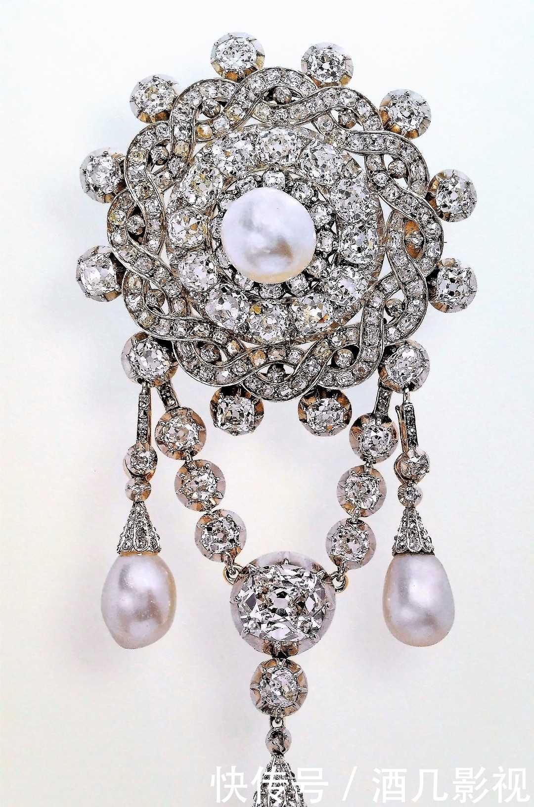 项链|英女王宝库中有关玛丽母亲的首饰，它借给了卡米拉，却从没戴过