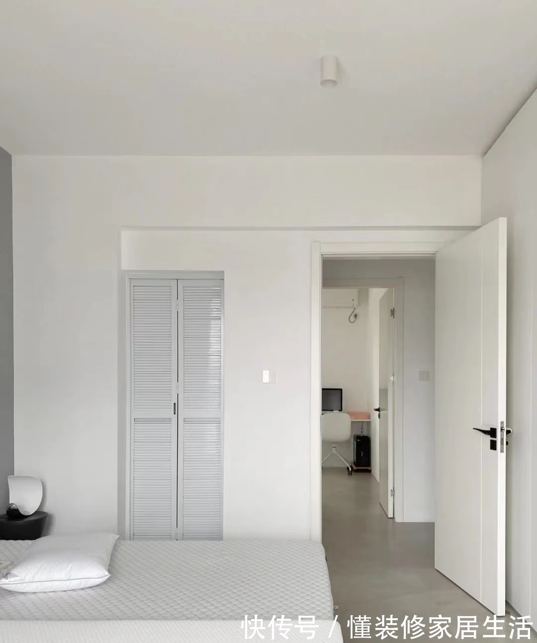 墙面|110㎡简约风,花费10W做橱柜,全屋“空无一物”,太舒适了